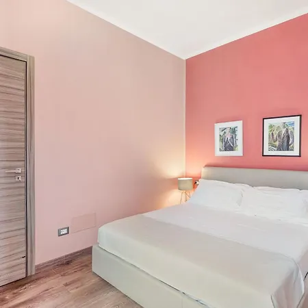 Cinque Terre The Arcade - Two Bathrooms *