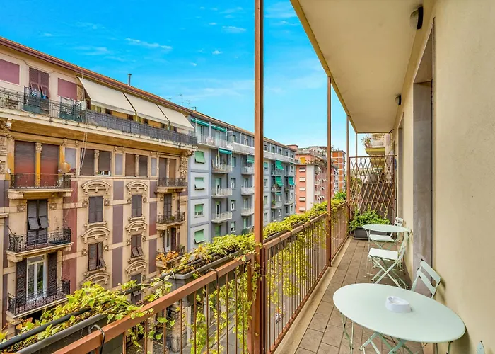 Cinque Terre The Arcade - Two Bathrooms